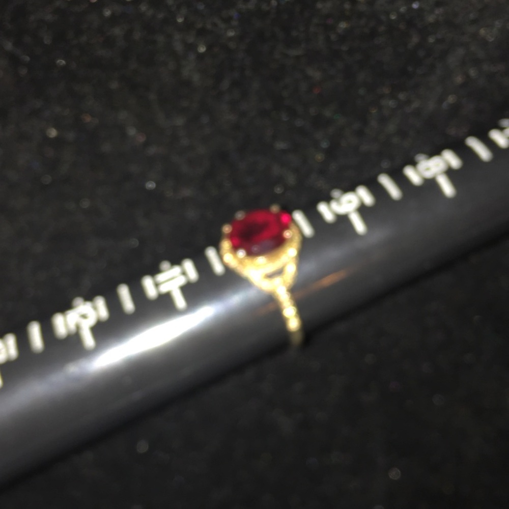 Garnet Ring - Picture 4 of 4
